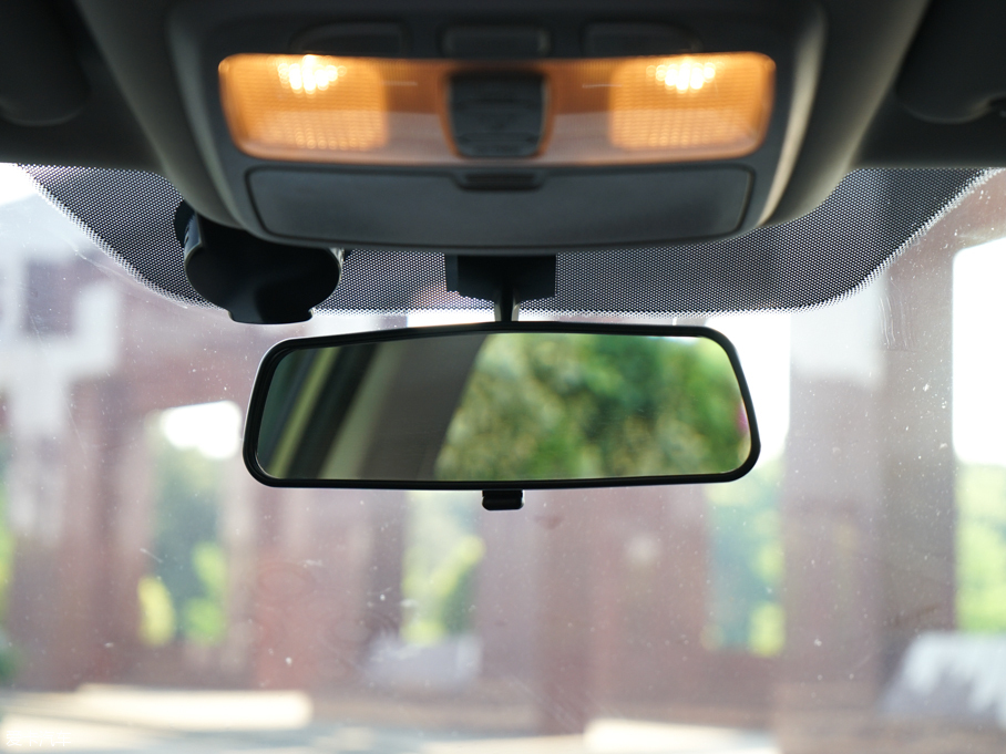 2016L(fng)X5 plus 1.5T CVT(chung)I(lng)