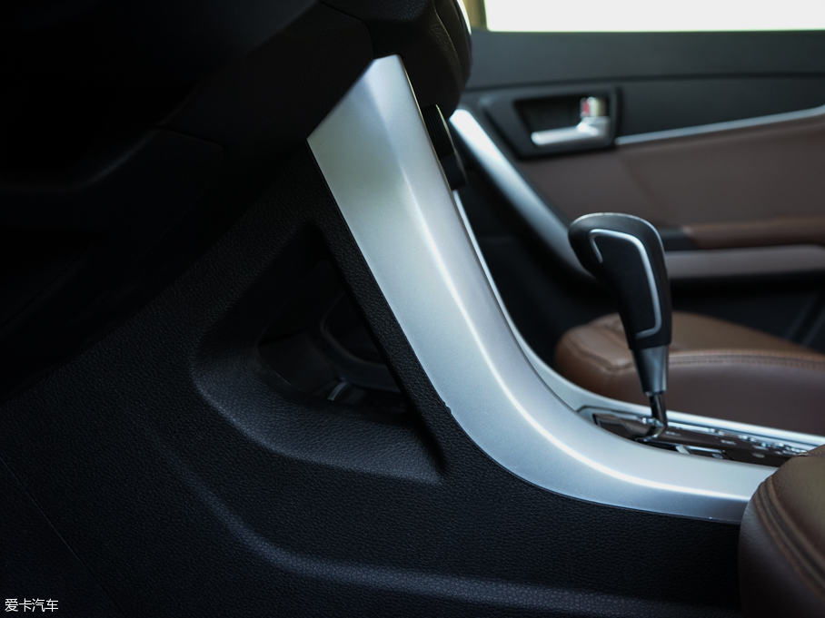 2016LX5 plus 1.5T CVTI