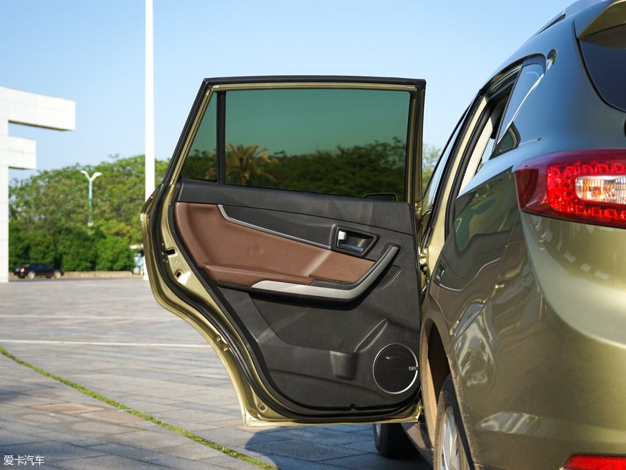 2016L(fng)X5 plus 1.5T CVT(chung)I(lng)