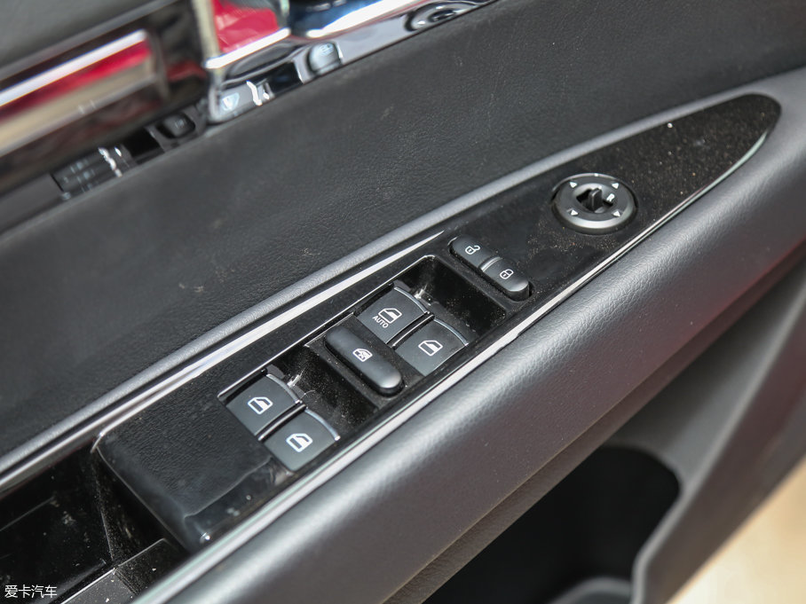 2017L(fng)X8 2.0T (q)A 