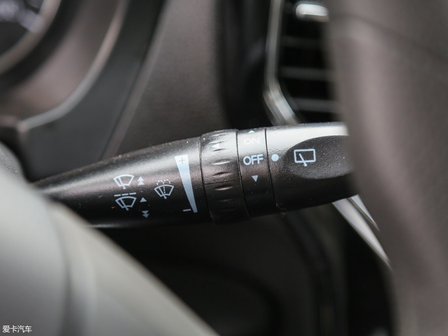 2017L(fng)X8 2.0T (q)A 