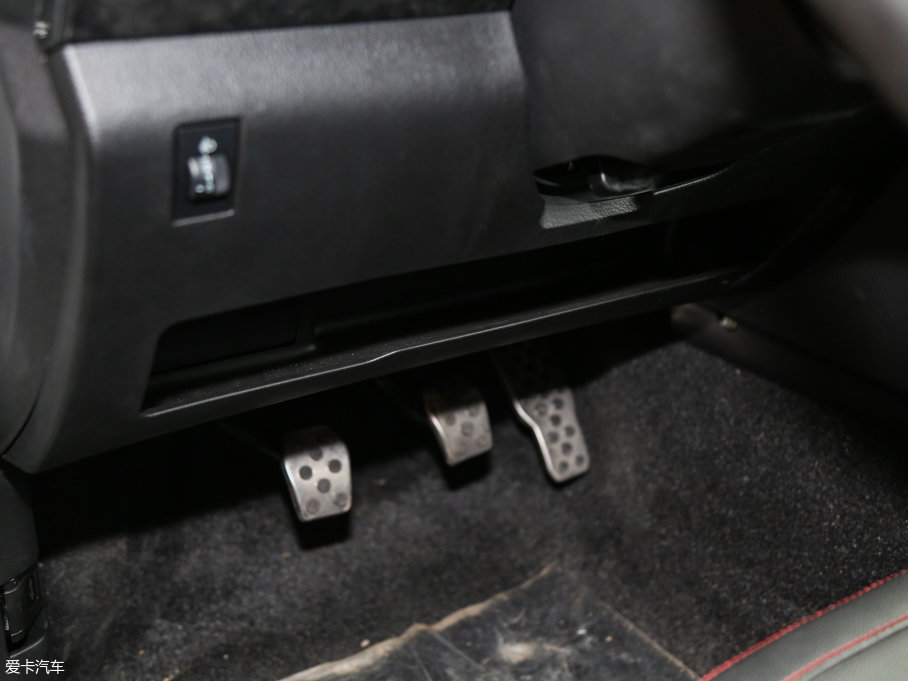 2017L(fng)X8 2.0T (q)A 