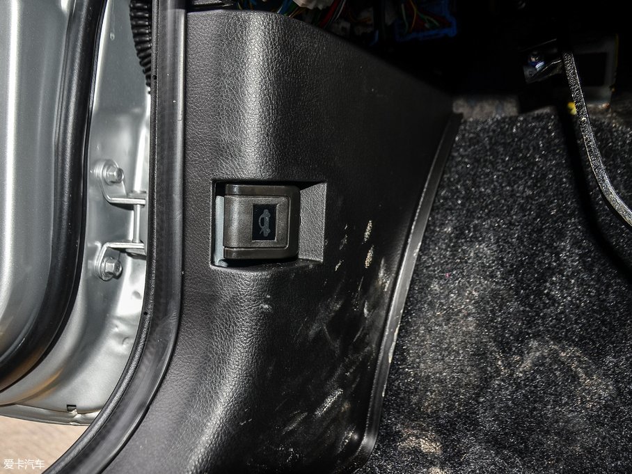 2017L(fng)X8 2.0T (q)A 