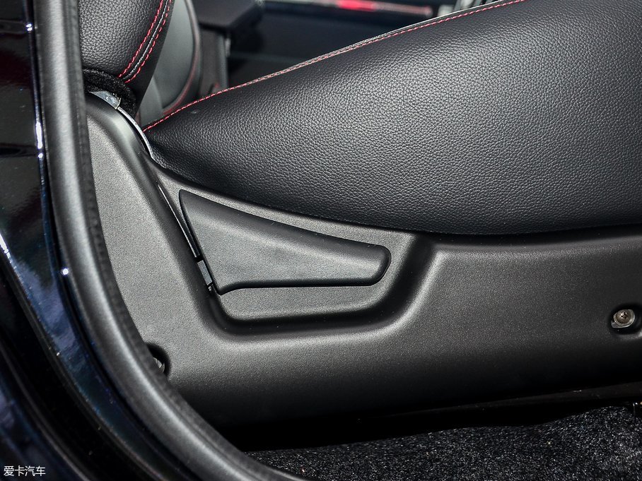 2017L(fng)X8 2.0T (q)A 