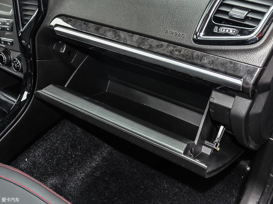 2017L(fng)X8 2.0T (q)A 