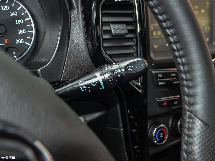 2017LX8 2.0T 򌳬A 