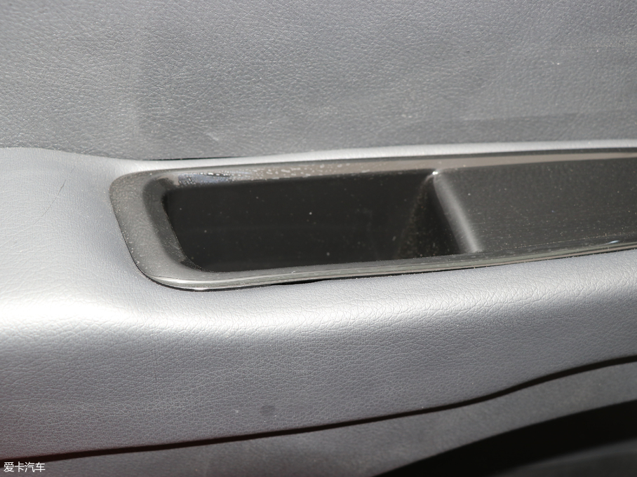 2017L(fng)X8 2.0T (q)A 