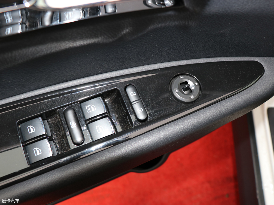 2017L(fng)X8 2.0T (q)A 