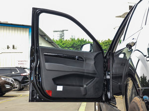 20172.0T (q)A  {λ܇T