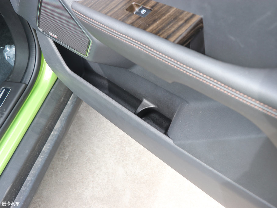 2016����LX7 2.0T �Ԅ�ȫ����Ş��