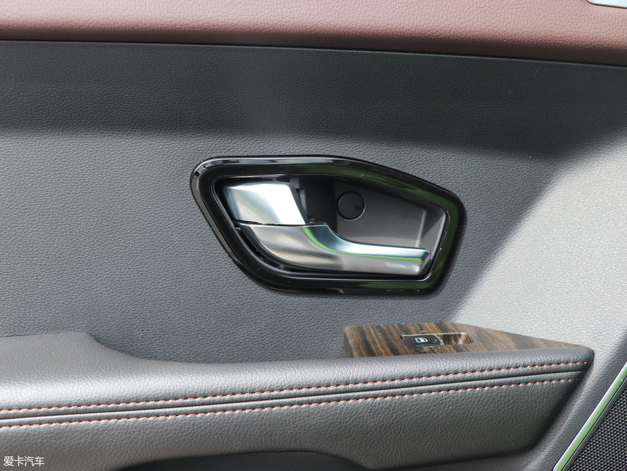 2016L(fng)X7 2.0T Ԅ(dng)ȫŞ