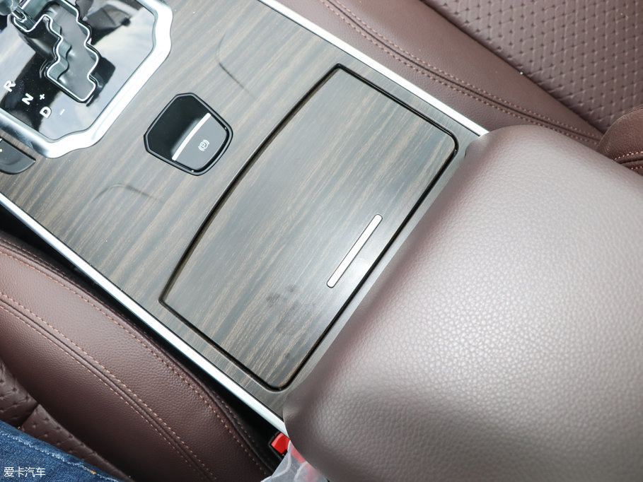 2016����L(f��ng)X7 2.0T �Ԅ�(d��ng)ȫ����Ş��