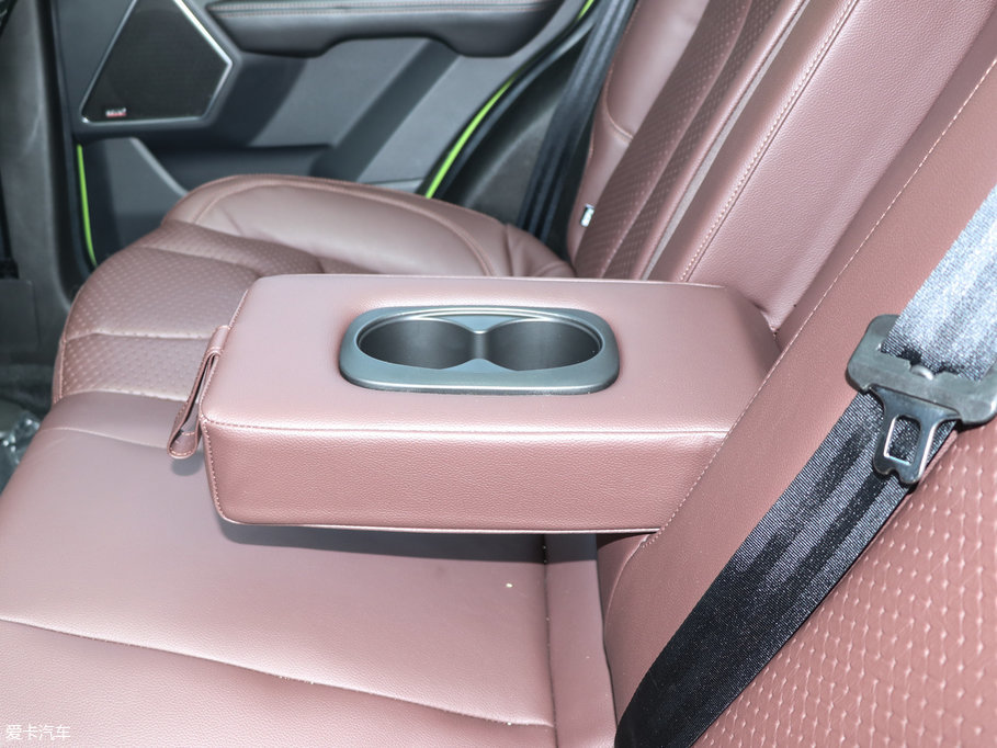 2016����L(f��ng)X7 2.0T �Ԅ�(d��ng)ȫ����Ş��