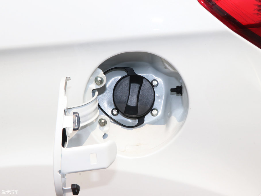 2017L(fng)X2 1.6L ԄKJ