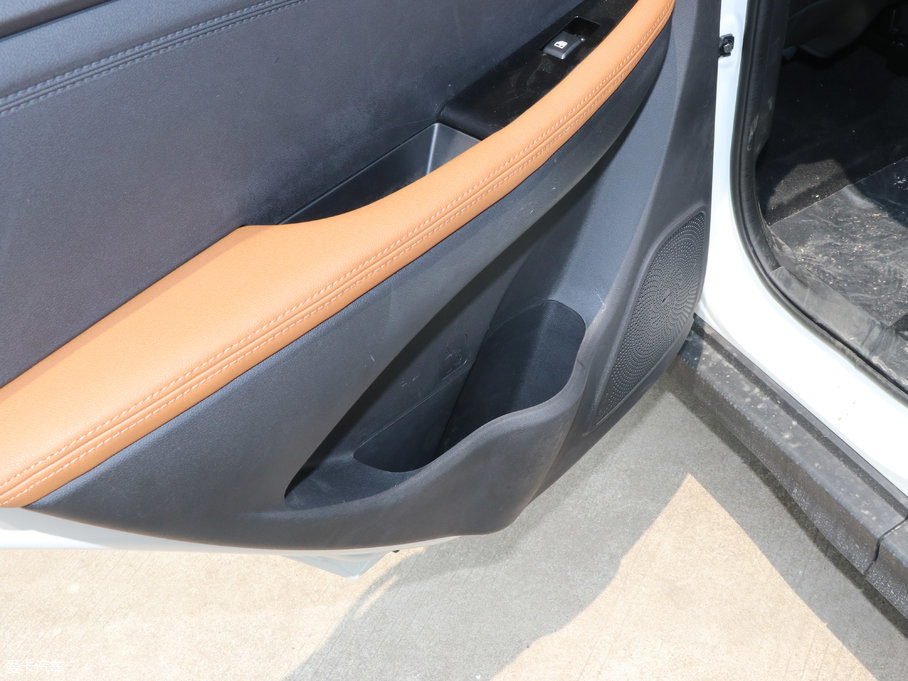 2017L(fng)X2 1.6L ԄKJ