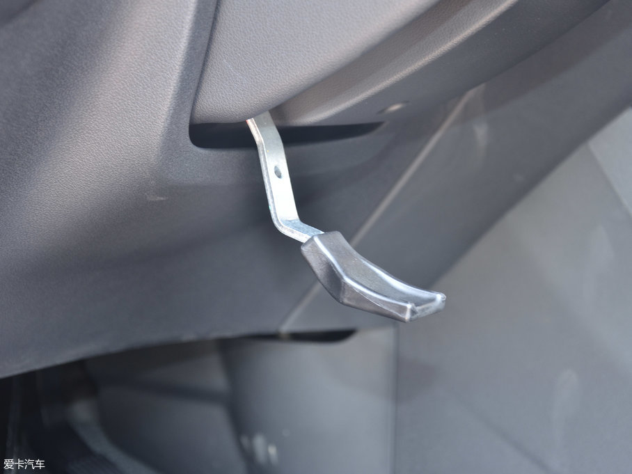 2017L(fng)X2 1.6L Ԅ(dng)J