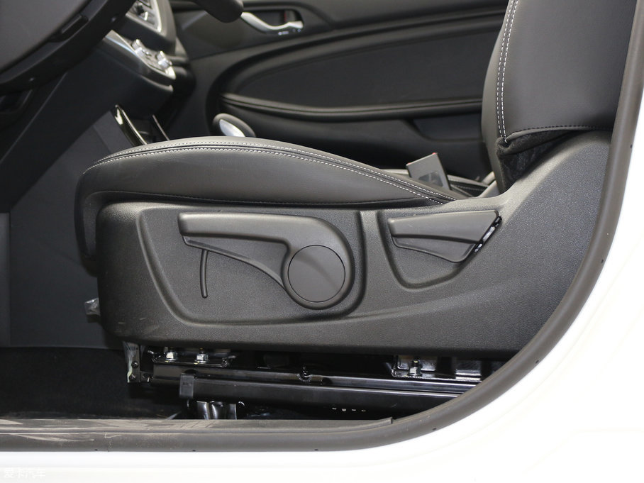 2017L(fng)X2 1.6L Ԅ(dng)hJ