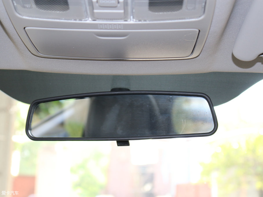 2017L(fng)X2 1.6L ԄhJ