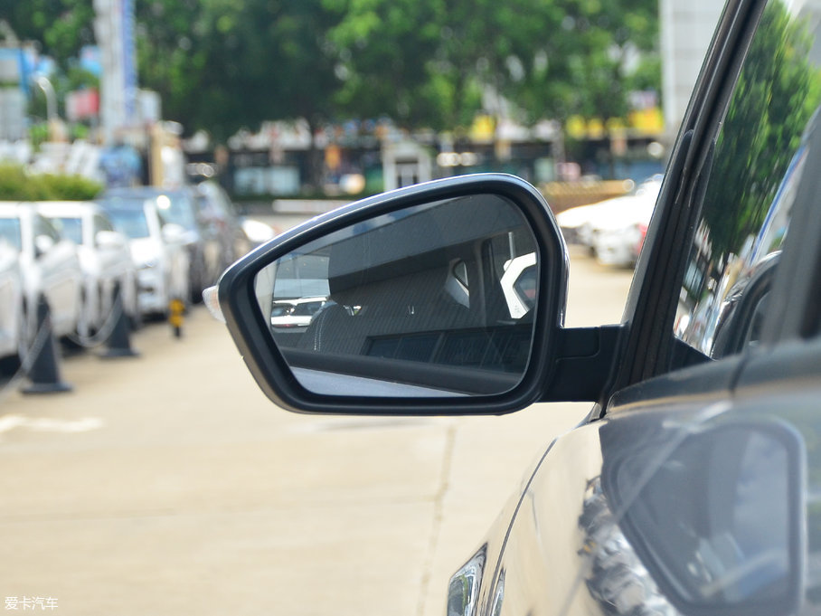 2017L(fng)X2 1.6L ք(dng)J