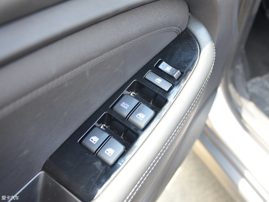 2017L(fng)X2 1.6L ք(dng)J