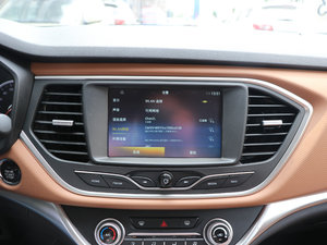 2017款1.6L 自动铂锐版 空调出风口