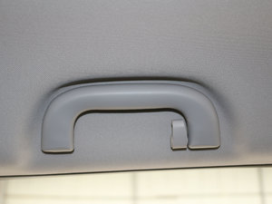 2017款1.6L 自动锋锐版 空间座椅