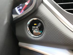2017款1.6L 自动锋锐版 中控区