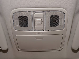 2017款1.6L 手动铂锐版 空间座椅