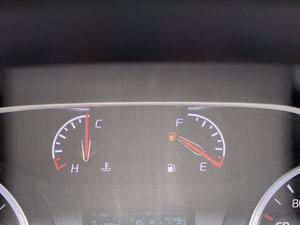 2017款1.6L 手动铂锐版 中控区