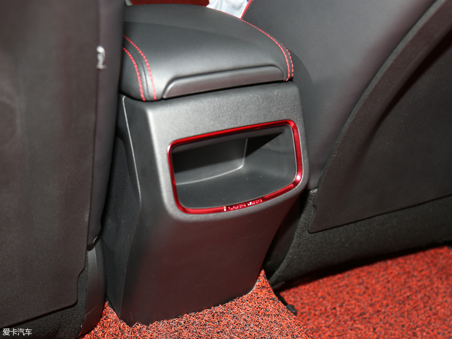 2018�����b 1.5GTDI CVTȫ���@ʯ��