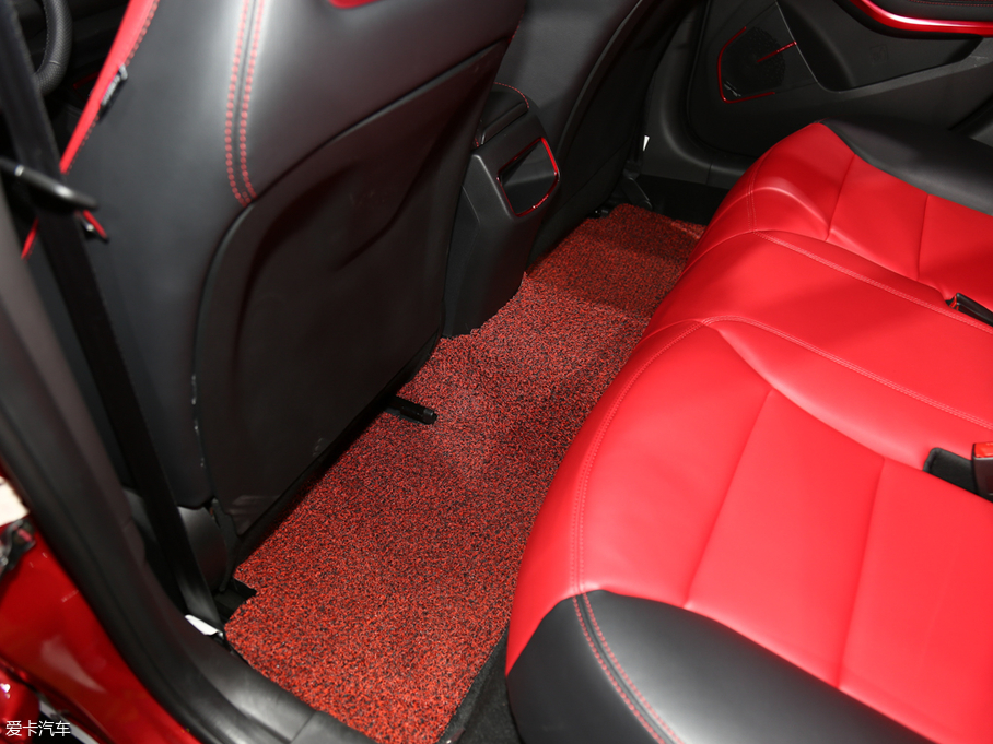 2018�����b 1.5GTDI CVTȫ���@ʯ��