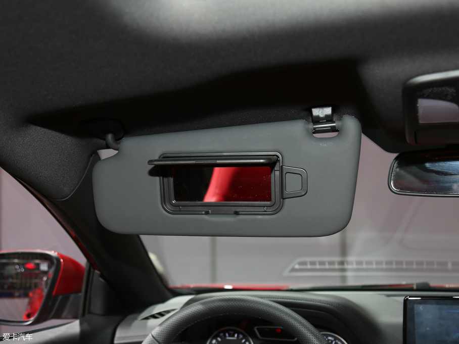 2018�����b 1.5GTDI CVTȫ���@ʯ��