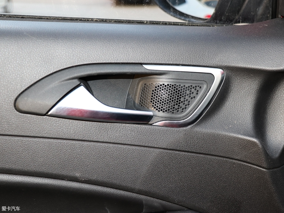 2018�����b 1.5T �ք����~��