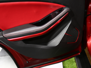 20181.5GTDI CVTȫ@ʯ g