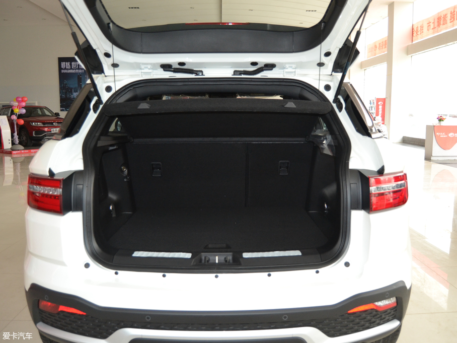 2018LX7 Խ 1.5T Ԅȫ