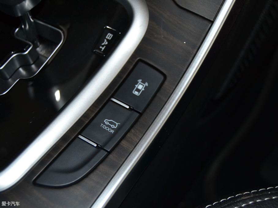 2018LX7 Խ 1.5T Ԅȫ