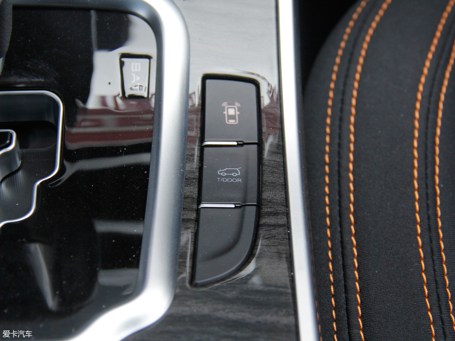 2018L(fng)X7 Խ 1.5T Ԅ(dng)ȫ