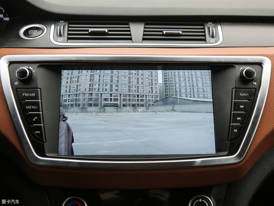 2018LX7 Խ 1.5T Ԅȫ