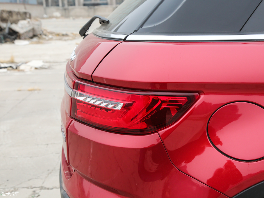 2018LX7 Խ 1.5T Ԅȫ