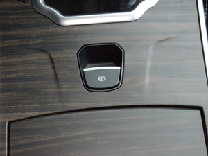 2018Խ 1.5T ԄȫF v܇Ƅ