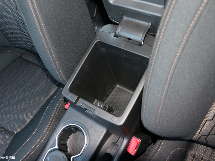 2018L(fng)X8 1.8T (q)A 