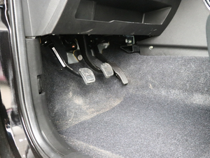 20181.8T (q)A  п؅^(q)