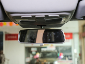 20181.8T 򌳬A  ܇ȺҕR