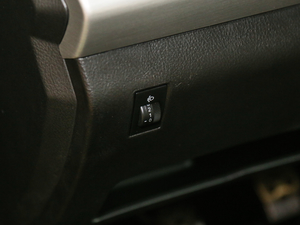 20181.8T (q)A  п؅^(q)