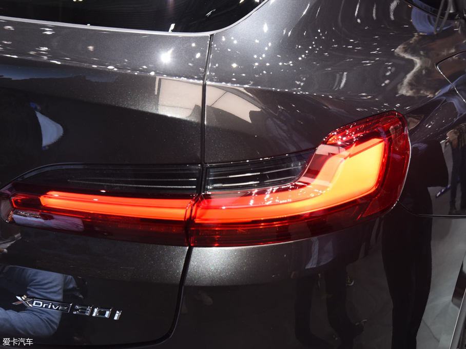 2019RX4 xDrive 30i