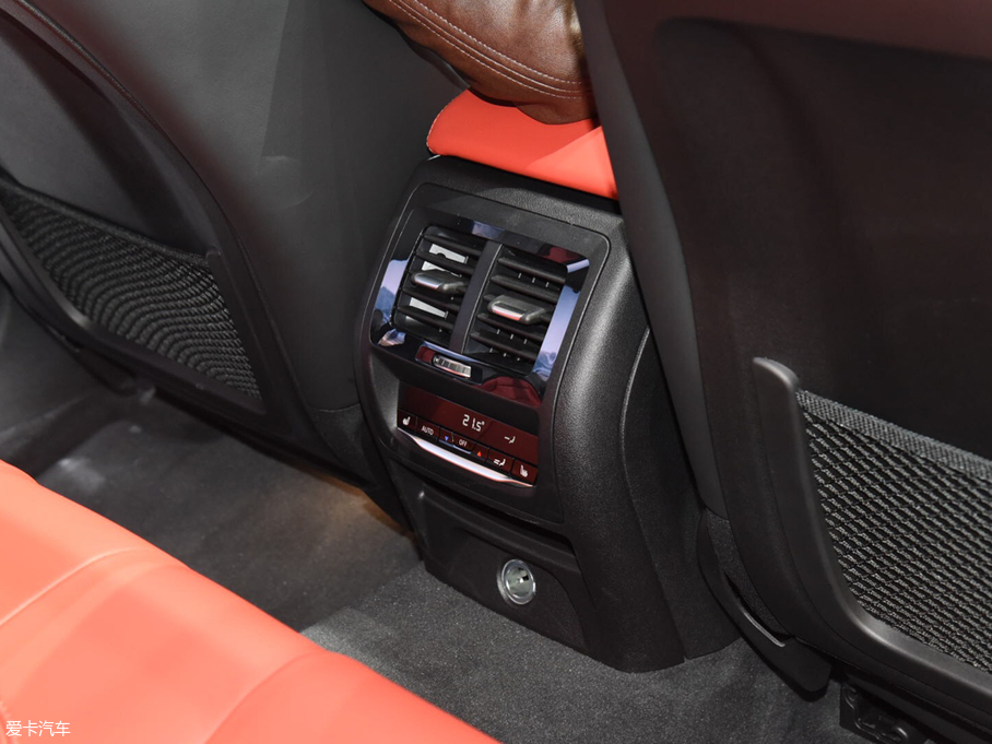 2019RX4 xDrive 30i