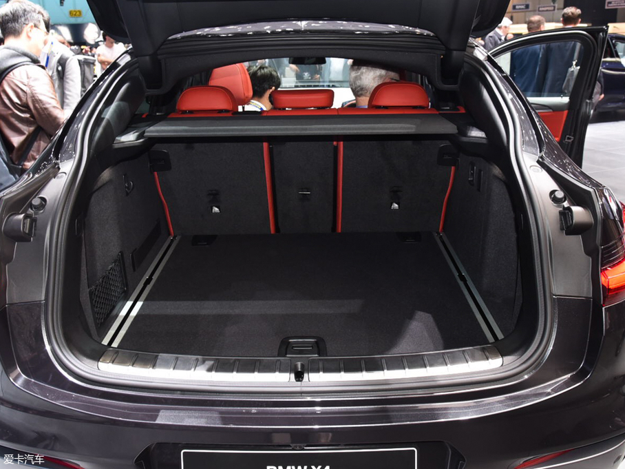 2019RX4 xDrive 30i