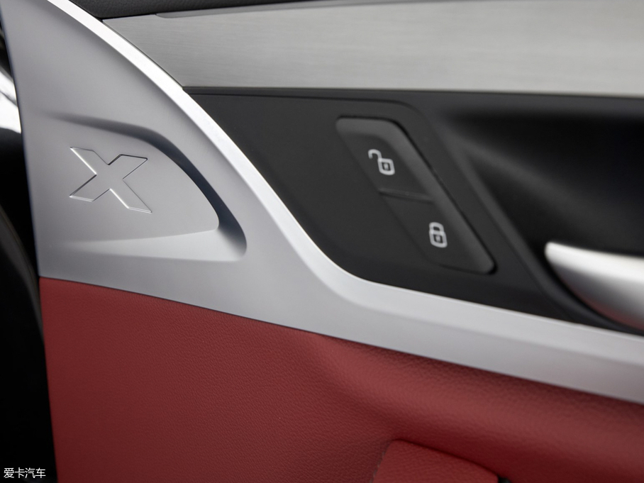 2019RX4 xDrive 30i