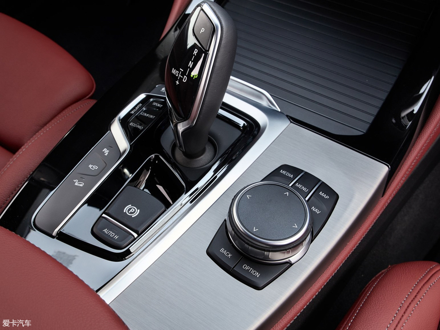 2019��RX4 xDrive 30i