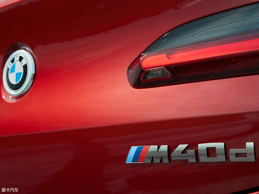 2019��RX4 M40d